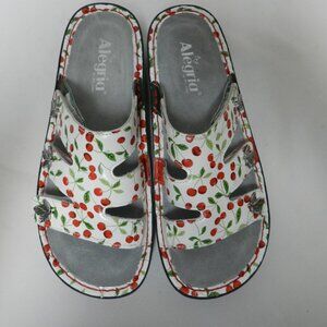 Alegria Venice Cherry Comfort Sandals slides adjustable hook & loop NEW Size 8